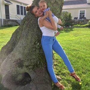 Meet your Posher, Olivia